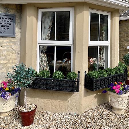 Apsley Villa Guest House. Cirencester Luaran gambar