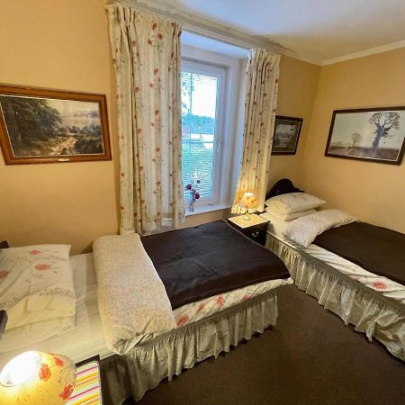 Apsley Villa Guest House. Cirencester Luaran gambar