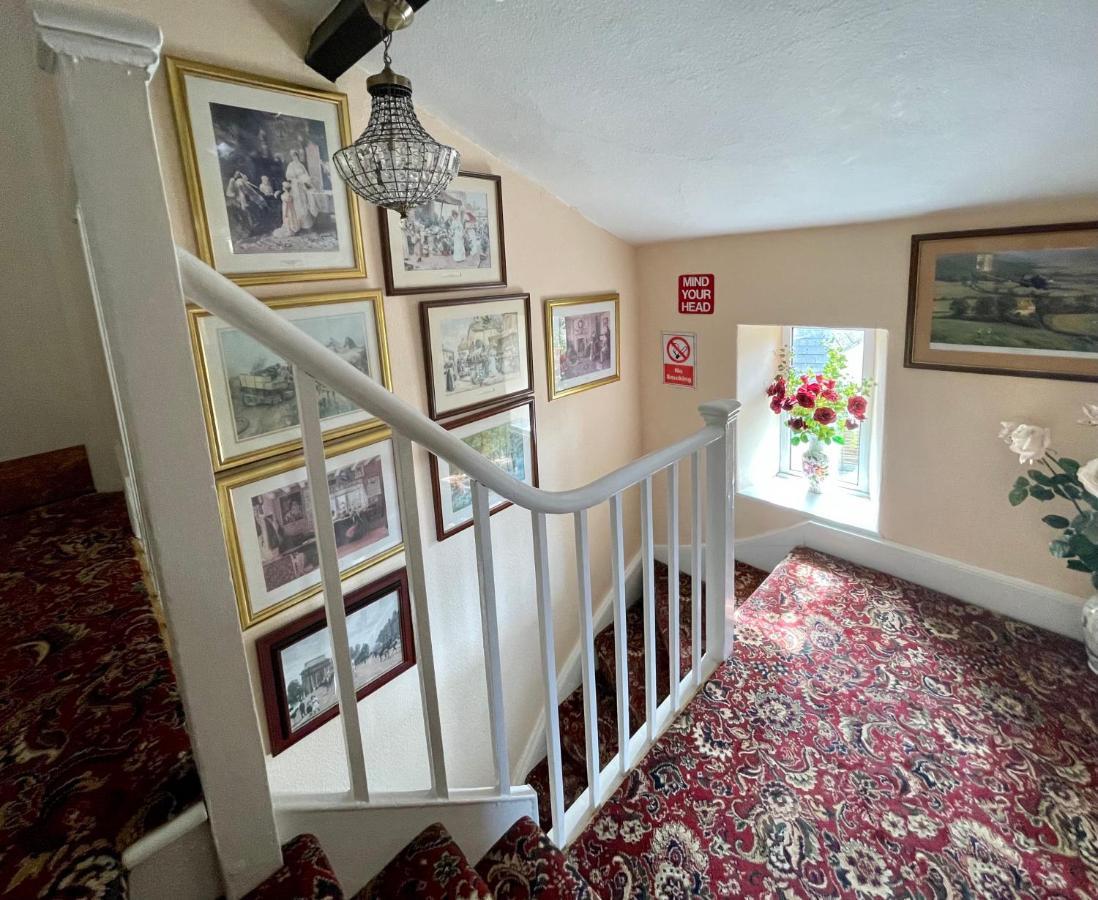 Apsley Villa Guest House. Cirencester Luaran gambar